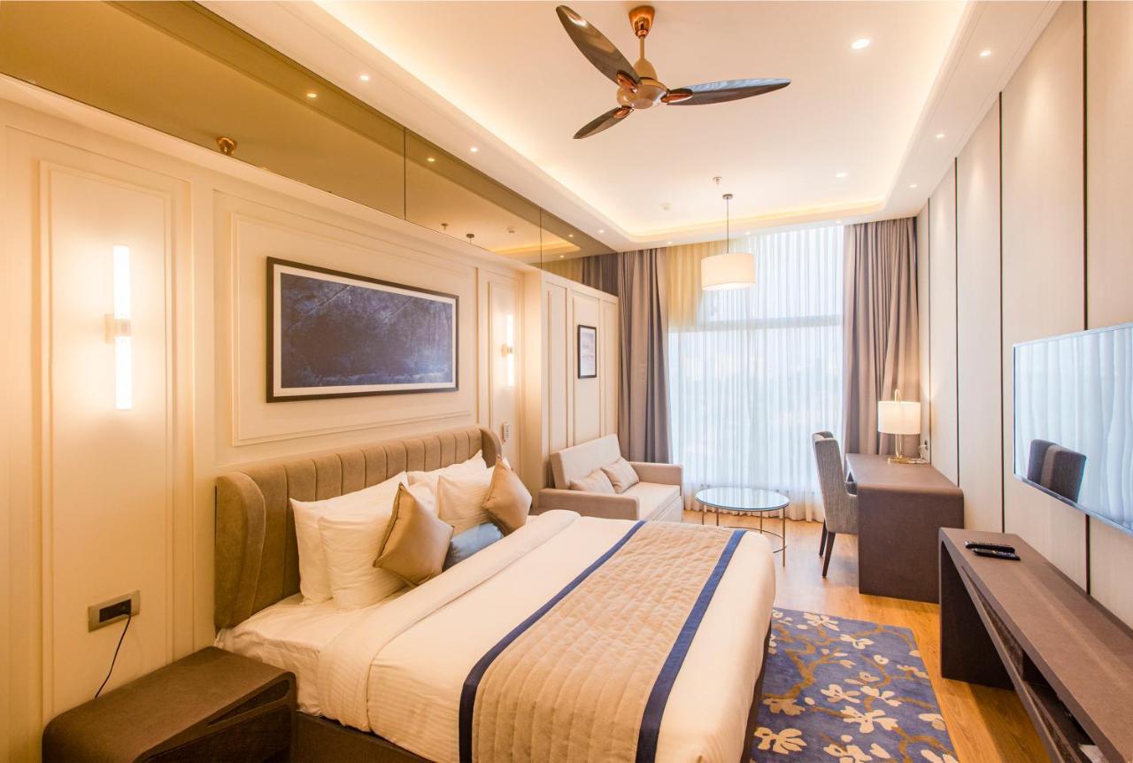 The Cove Wing Panchkula Exterior photo