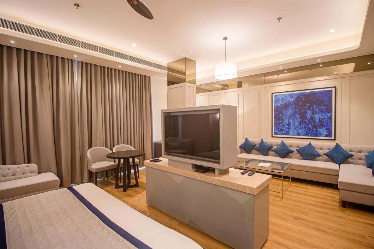 The Cove Wing Panchkula Exterior photo